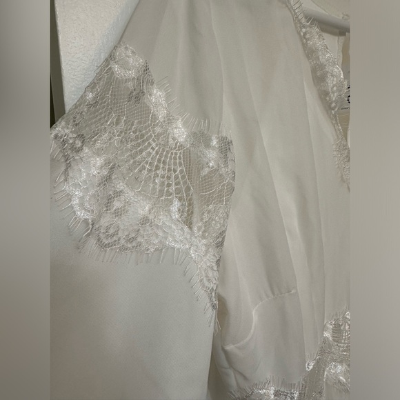 Tulle High Waist Hollow Out Lace Short Sleeve V Neck Long Dress - Picture 7 of 10